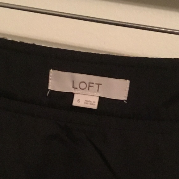 LOFT winter mini skirt - Picture 2 of 2